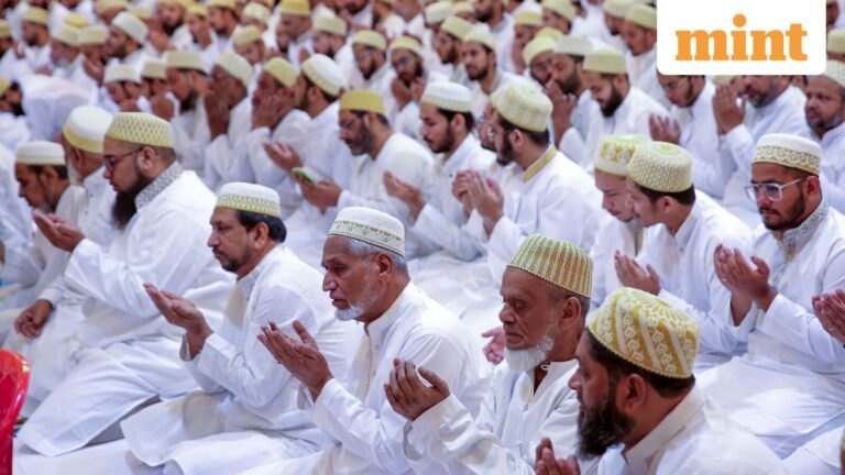 Eid al-Fitr 2026 India: Muslims of Tamil Nadu, Kerala offer Eid prayers today | WATCH | Today’s news