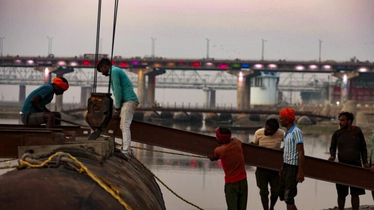 The Uttar Pradesh government is making “hyperbolic claims” on employment, says the Samajwadi Party