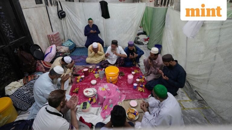 Ramadan 2026: Sehri and Iftar timings for Wednesday March 11 in Mumbai, Delhi, Hyderabad and Lucknow | Today’s news