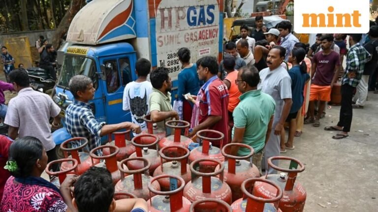 ‘Book LPG only when required’, Indian Oil advises to curb hoarding, avoid panic bookings | Today’s news