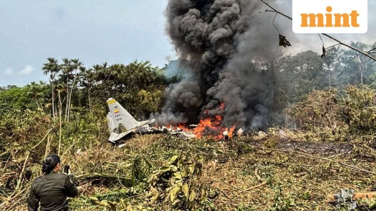Colombian Air Force plane crashes near Peruvian border with 110 soldiers on board; rescue operations are underway | Today’s news