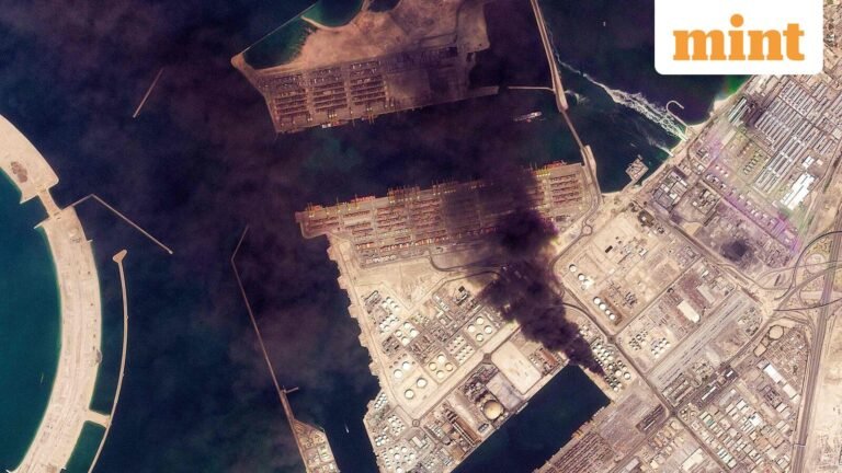 Explosions heard in Doha, Dubai and Abu Dhabi during Iranian missile and drone strikes over the Persian Gulf | Today’s news