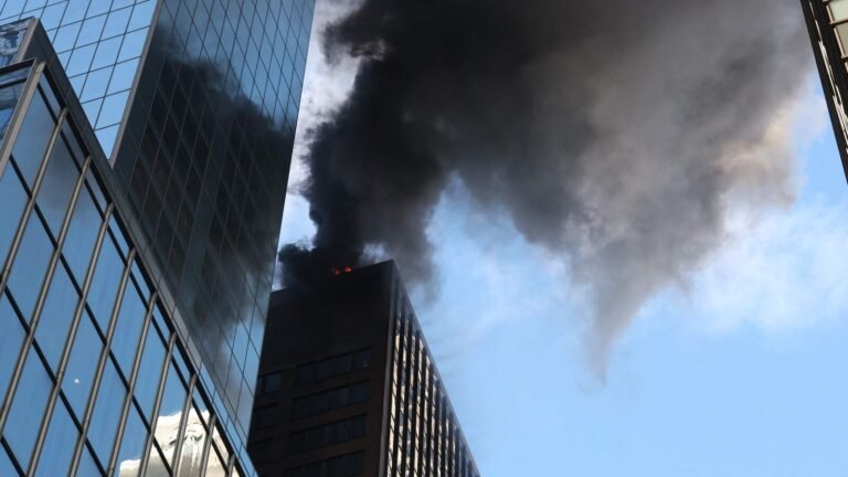 Midtown Manhattan fire: FDNY goes ‘all hands’ on fire; inferno erupts near major parade route – Latest Update | Today’s news