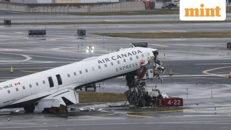 LaGuardia Airport crash: Video shows moment Air Canada jet hits fire engine on runway | Follow | Today’s news