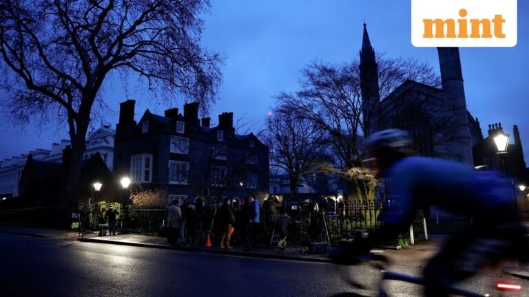 British police arrest 3 men suspected of spying for China, one is husband of Labor MP Joani Reid | Today’s news