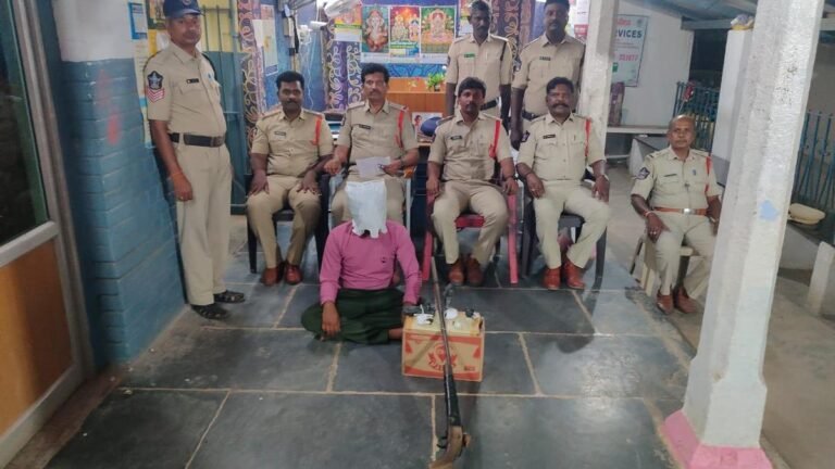 Man held for shooting neighbor with country rifle