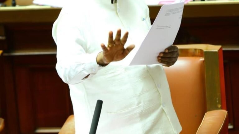 Minister of Food and Civil Supplies asks hotels to adjust operations for a week due to shortage of LPG