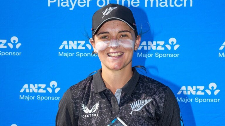 New Zealand women’s spinner walks past Viv Richards to end dream streak