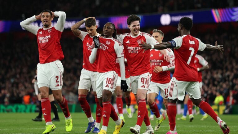 The Premier League title race is on hold as Manchester City and Arsenal win the Carabao Cup