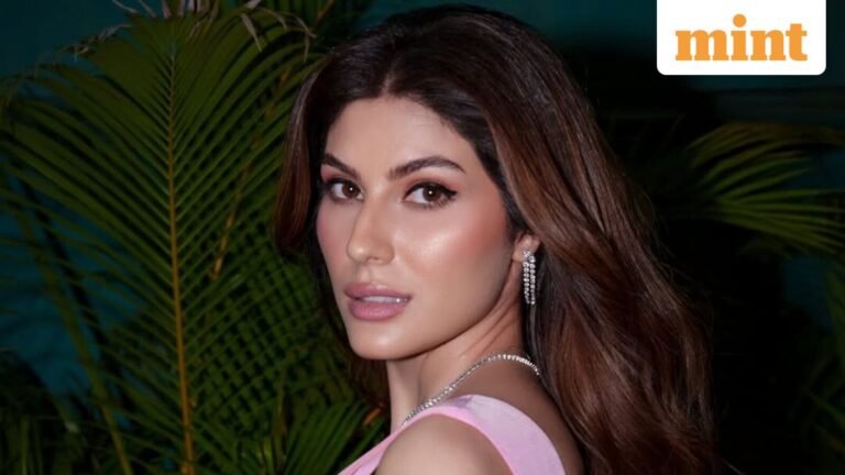 Iran’s star in ruins: Elnaaz Norouzi’s sacred games of the Khamenei dynasty ‘the people did not choose’ | Today’s news