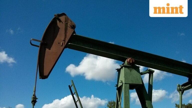 Pakistan says Saudi Arabia has responded positively to its request for an alternative route for oil supplies | Today’s news