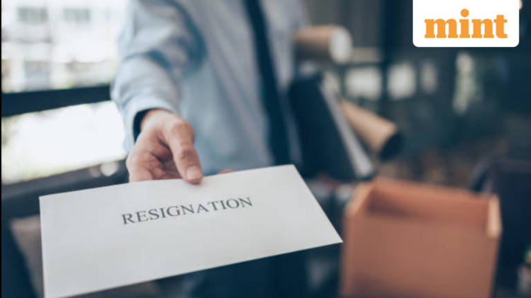 Man Resigns After 6 Years Because 26-Year-Old MBA Has Dates He Never Made: “Don’t You Feel Cheated?” | Today’s news