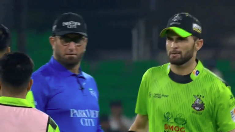 Ball-tampering in PSL: Lahore Qalandar penalized in loss to Karachi Kings