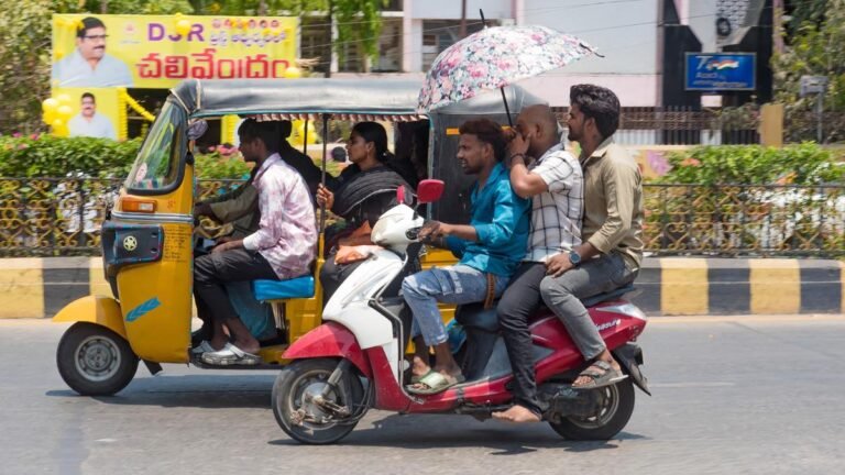47 mandals in Andhra Pradesh record severe heat waves, Kadapa sizzles at 44.4C