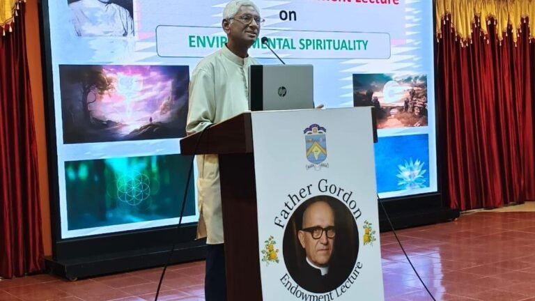 A well-known academic urges students to reduce waste and avoid excessive consumption