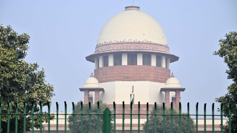 The SC agrees to hear a request for the implementation of guidelines for social insurance schemes from the point of view of disability