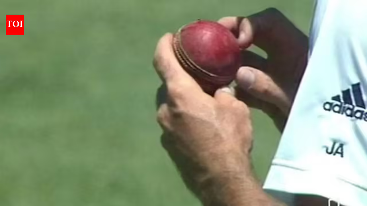 ‘Let people scratch the ball’: England cricketer calls for ‘legalisation’ of ball tampering | Cricket News – The Tech Word News