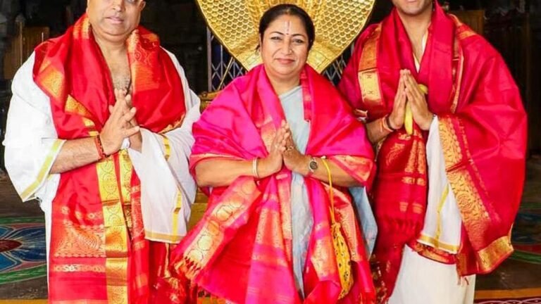 Delhi CM praises TTD for its initiatives towards pilgrims