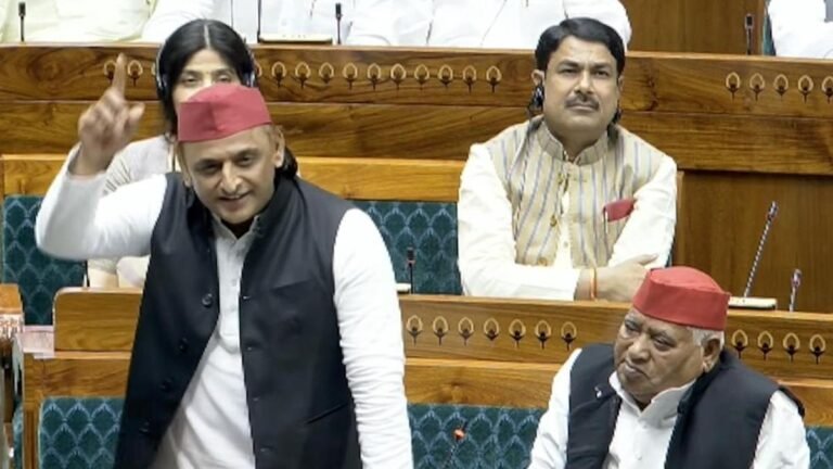 Akhilesh Yadav urges the government to introduce quotas for women after the caste census