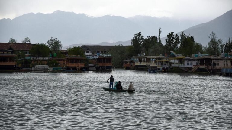 J&K launches QR code based identification system for all tourism stakeholders in Pahalgam
