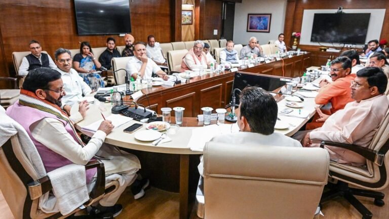 Promotion of Group D employees: Haryana government will convene a special one-day session to introduce the Bill