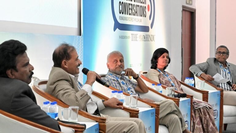 From files to algorithms, experts at the summit discuss digital governance