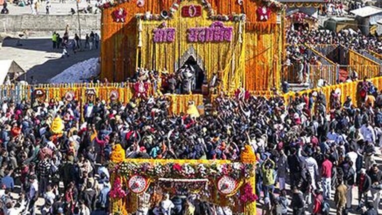 Kedarnath Temple Opening: Baroda man tries to carry dead father’s body home