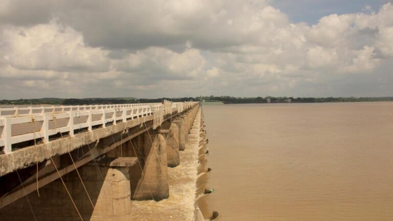 Mahanadi tribunal gives last chance to Odisha in Chhattisgarh to settle river water dispute