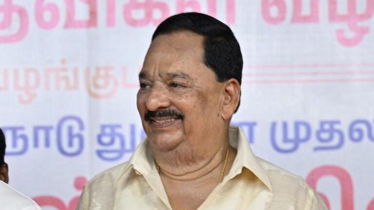On the last day of filing papers, Handlooms Minister R. Gandhi will get the DMK ticket
