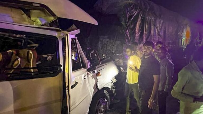 SC issues pan-India road safety guidelines, says expressways should not become danger corridor