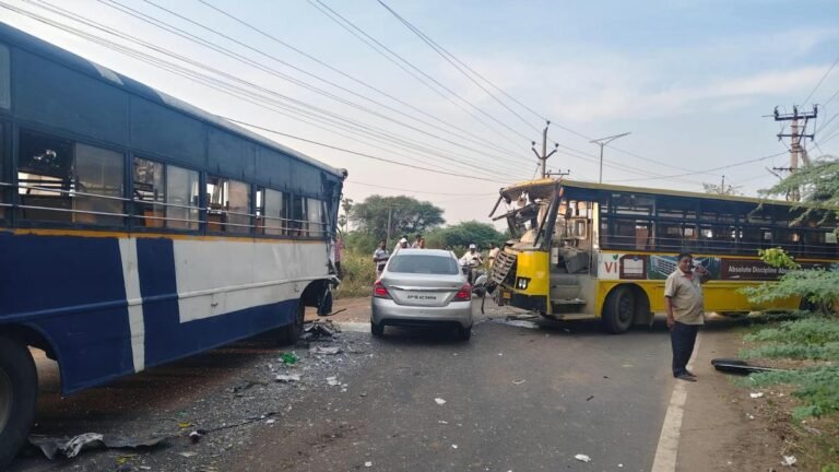 Passengers injured in bus collision in Amaravati