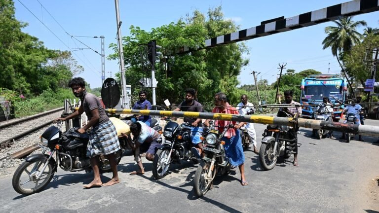 Tamil Nadu Elections 2026: Drinking water shortage, highway accidents burning issues in Kulithalai constituency