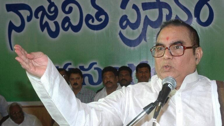 Former Andhra Pradesh Chief Minister Nadendla Bhaskara Rao passed away at the age of 90