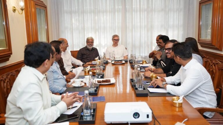 J&K CM Omar Abdullah presents Kashmir as an ideal shooting location for South Indian filmmakers