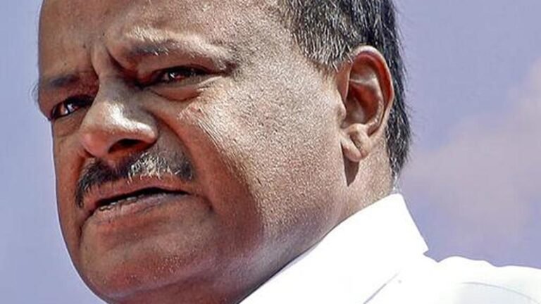 HDK expresses displeasure with MLAs seeking free IPL tickets