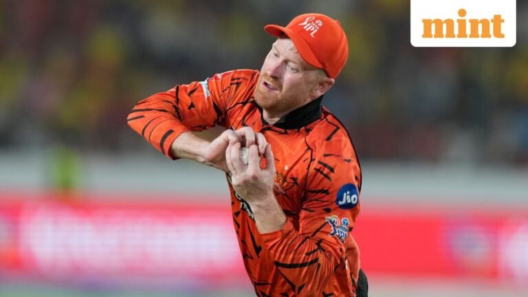Heinrich Klaasen pulls off a stunning catch to deny Ayush Mhatre in CSK vs SRH IPL 2026 thriller | Watch Viral Video | Today’s news