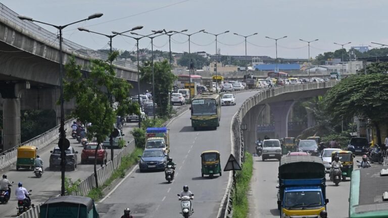 Bengaluru: One dead in fatal morning truck collision near Satellite Bus Stand