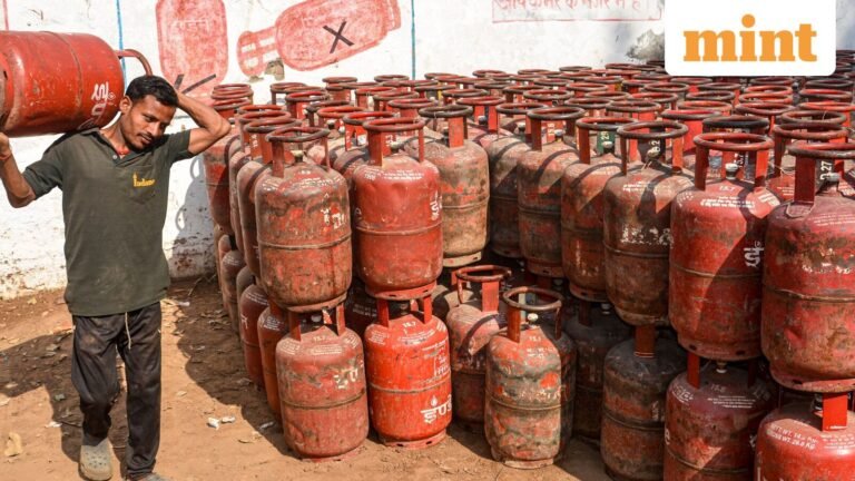 LPG cylinder price on April 14: Check domestic and commercial gas rates in Delhi, Bengaluru, Mumbai and Kolkata today | Today’s news