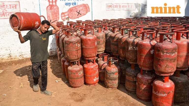 LPG cylinder price on April 21: Check domestic and commercial gas rates in Delhi, Bengaluru, Mumbai and Kolkata today | Today’s news