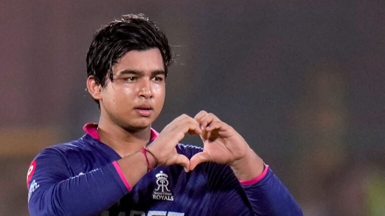 ‘I charge money for clicking photos’: Rajasthan Royals youngster plays funny prank on kids; watch viral video | Today’s news