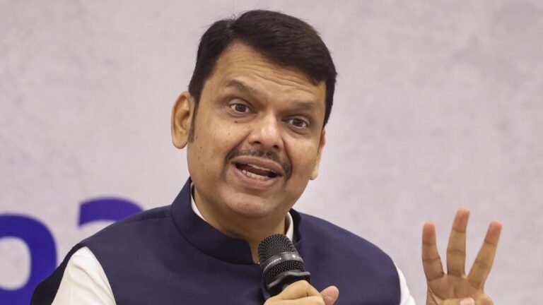 He had no secret meeting with Uddhav Thackeray, says Devendra Fadnavis