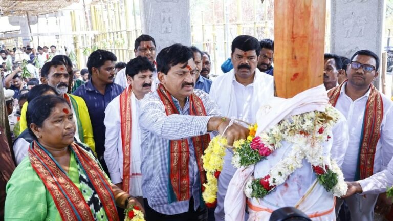 Ponguleti orders officials to speed up the work on the Medaram shrine