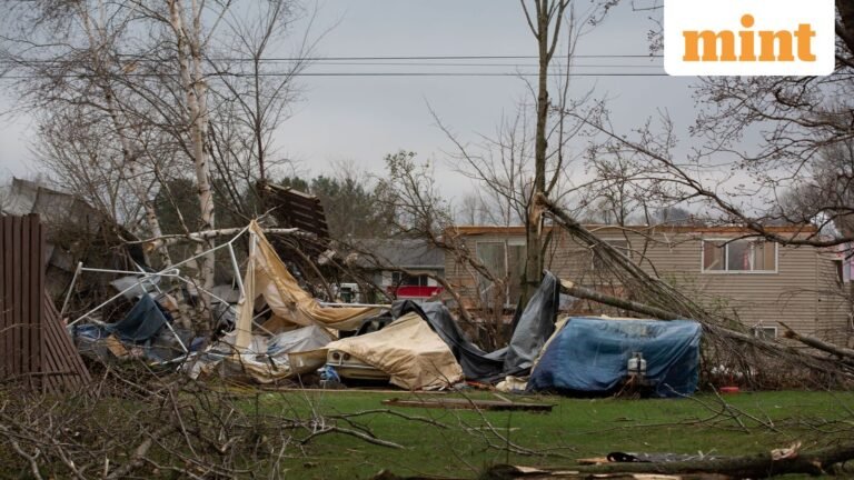 US Weather Alert: Severe thunderstorms likely in Mississippi Valley, Great Lakes after strong winds, tornadoes | Today’s news