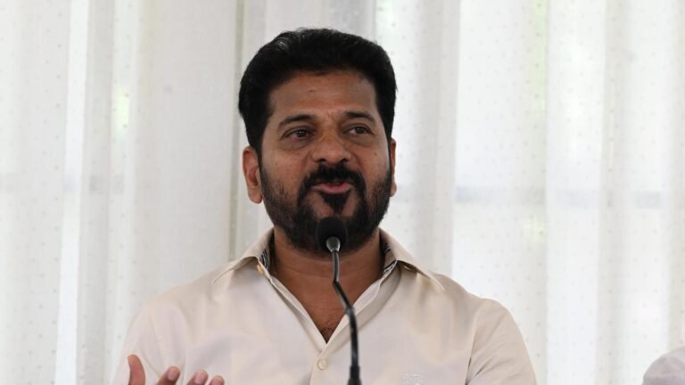 CM to expedite acquisition of land for allotment to industries