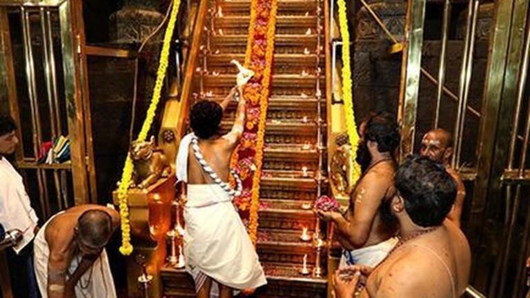 A member of the Pandalam family criticizes Kerala for its stand on the Sabarimala entry dispute