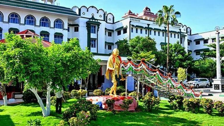 HC asks Govt. to come up with a rehabilitation scheme for trans persons at taluk level
