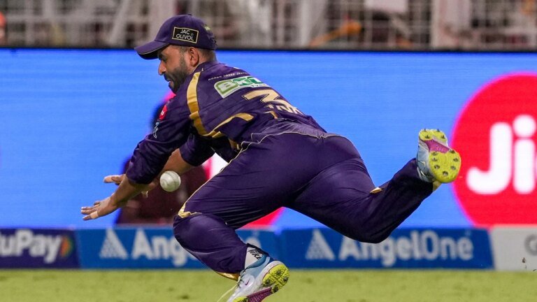 Wake up KKR! Make those tough calls early before the season is gone