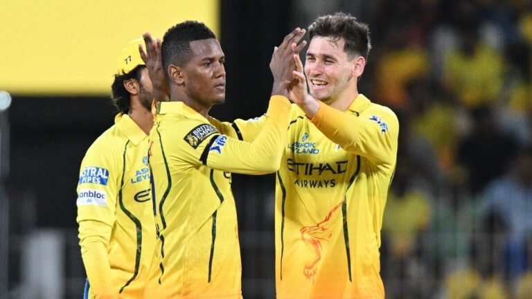 IPL Play of the Day: CSK went with Plan B, then Akeal Hosein made Mumbai Indians pay