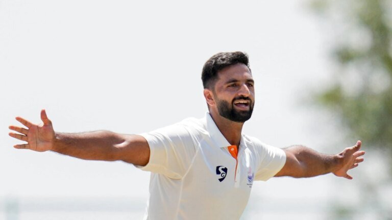 DC vs MI: Auqib Nabi praises Irfan Pathan for cricket success