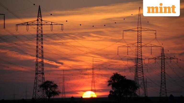 India’s peak power demand hits record 256 GW amid soaring temperatures | Today’s news
